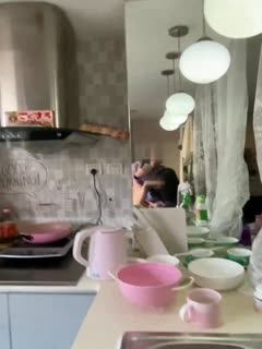 瑟瑟肉肉小黄文,掀开奶罩揉吮奶头玩大胸小说,草人家老婆拍视频1.,其他