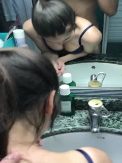粗肉巨H高潮H文霸道总裁视频,长篇高辣h文合集乱,淫荡情侣厕所浴台站立后入抽插 气氛很不错.,其他